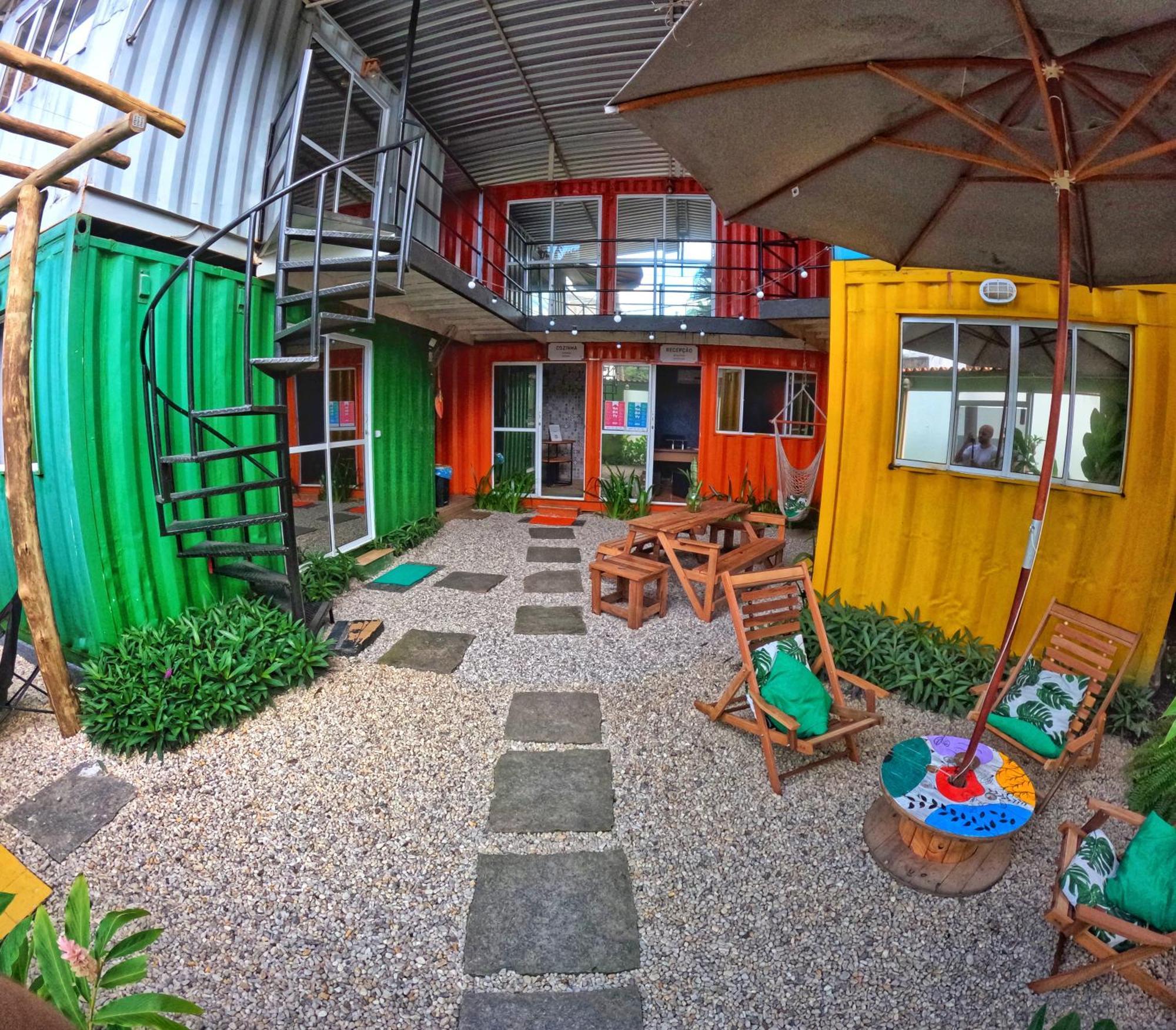HOSTEL Suítes Containers Parati Exterior foto